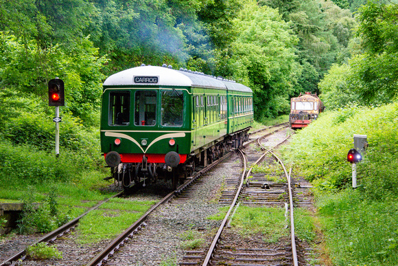 Class 108 & Clkass 127 12_June_16 Llangollen Railway_TJR135