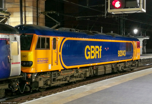 Class 92, 92043 25_Feb_18 Glasgow Central TJR053