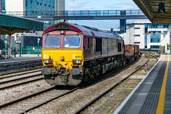 66082 14_July_16 Cardiff Central_TJR231