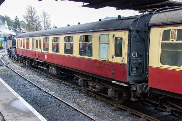 Mk1, BSK, 34537 13_April_18 Llangollen Railway TJR162
