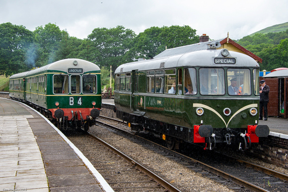 Class 109 &  E79960 Class 109 & E79969 12_June_16 Llangollen Railway_TJR229
