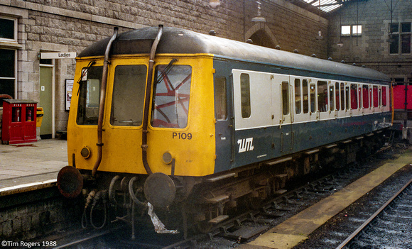 Class 122, 55009 29 Oct 1988 Penzance 88_20_TJR024-Enhanced-SR