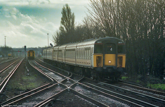 3577 & 1510 04 Jan 1999 Hither Green 99_01A_TJR002