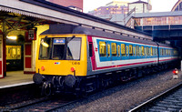 Class 117, L415 08 Feb 1989 Paddington 89_05_TJR028-Enhanced