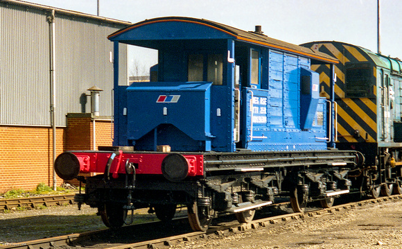 YTV ADS56304 19 March 1994 Old Oak Common 94_09A_TJR030-Enhanced