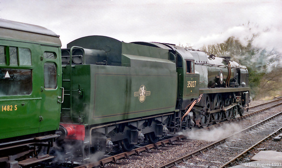 35027 18 Dec 1993 Bluebell Railway 93_71A_TJR010