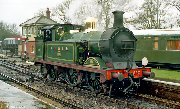 263 18 Dec 1993 Bluebell Railway 93_71A_TJR027